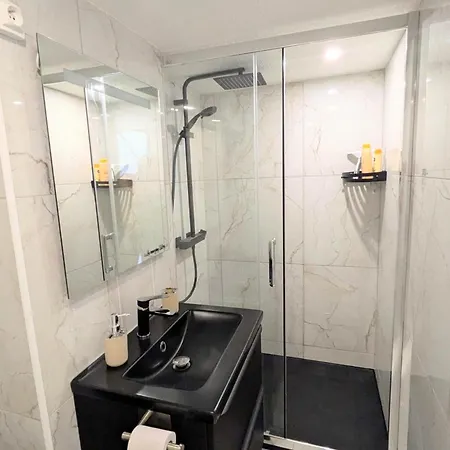 Naturiste Cap D'agde Port Soleil 146 *